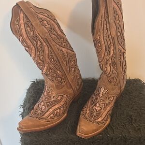 listing-status-banner